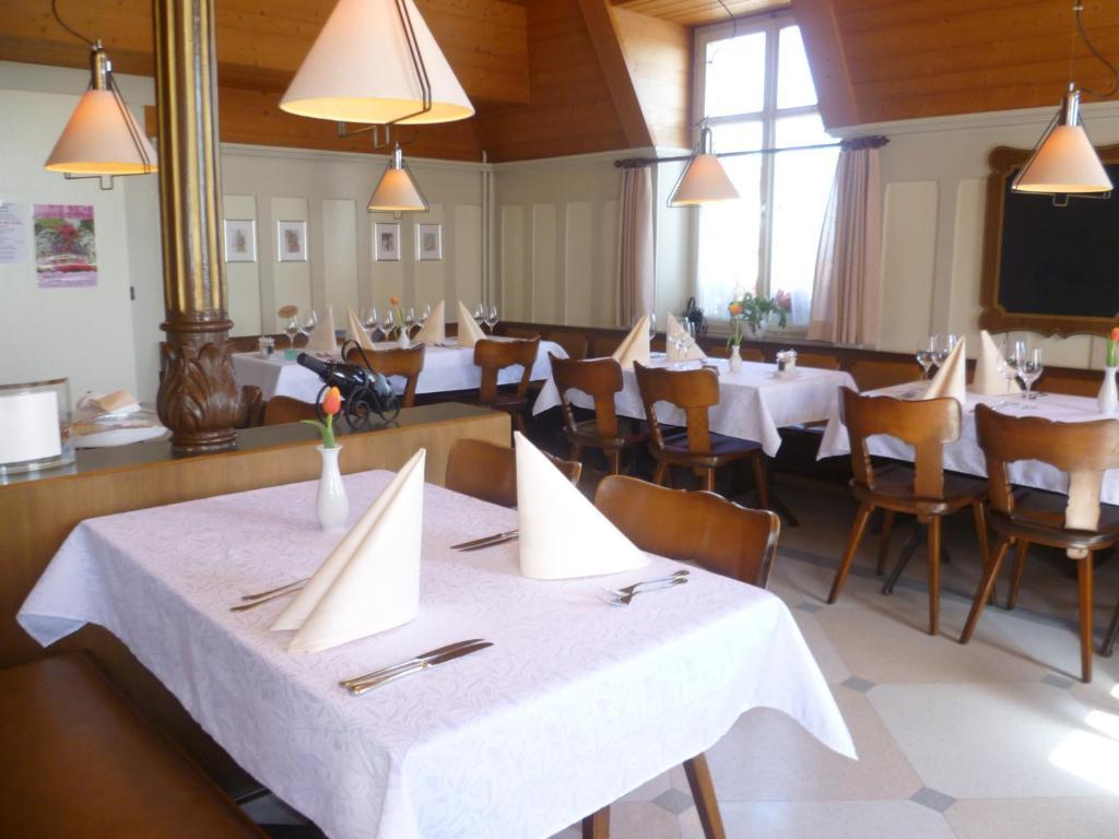Hotel Speiserestaurant Bahnhof Güttingen Екстериор снимка