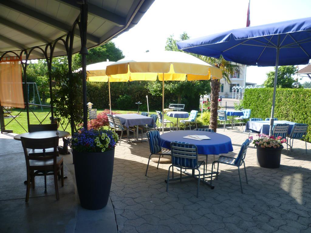 Hotel Speiserestaurant Bahnhof Güttingen Екстериор снимка